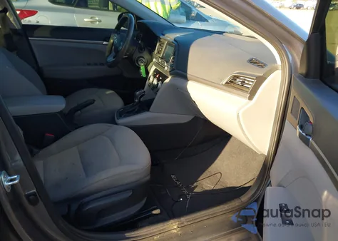 2019 Hyundai Elantra Se z USA, uszkodzony, nr VIN 5NPD74LF4KH432908